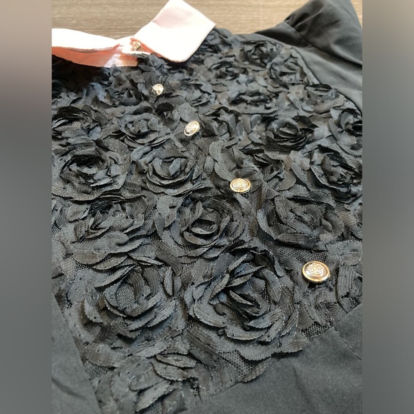 Button Front Long Sleeve Blouse - Picture 2 of 12